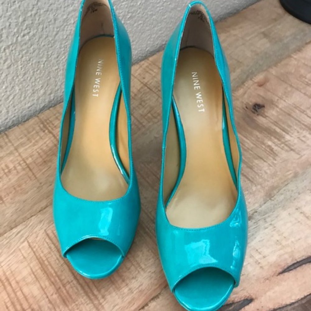 Nine West Bright Teal Patent Leather Platforms
